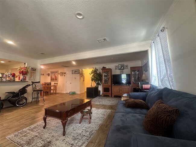 Photo - 3331 Longhorn Dr