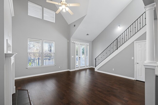 Photo - 1323 Island Ridge Dr