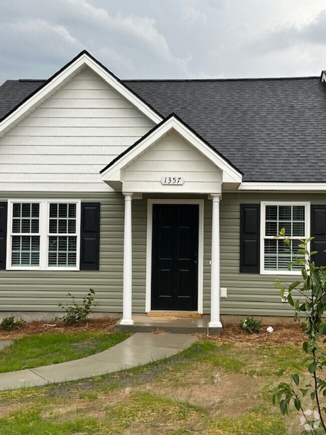 Building Photo - 1357 Northridge Dr Rental