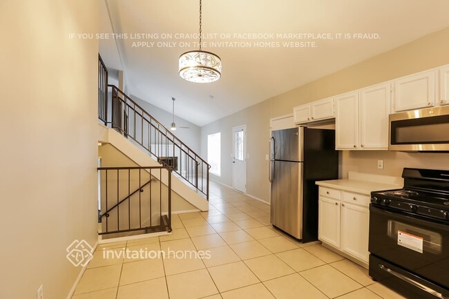 Photo - 1712 W Bentrup Ct