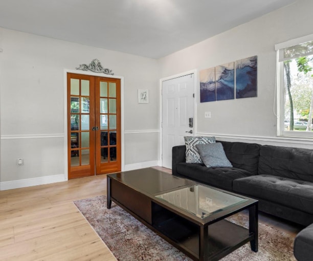 Photo - 201 Flagler Dr