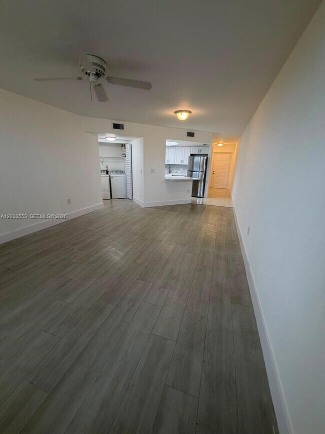 Photo - 8235 Lake Dr Unit 502