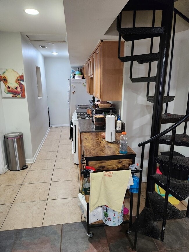 Photo - 3728 N Wilton Ave Unit 1A