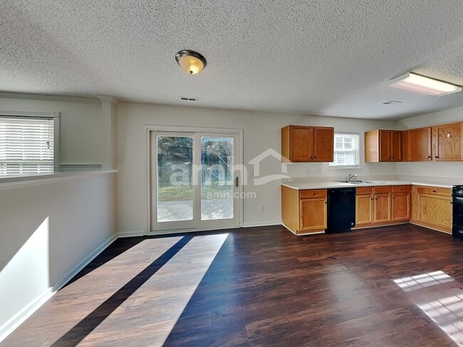 Photo - 1003 Glen Hollow Dr