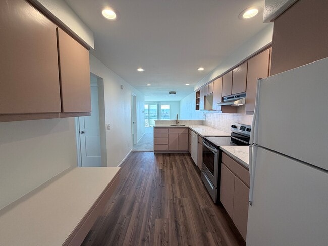 Photo - 2210 Grand Ave Unit 3