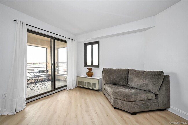 Photo - 725 Miller Ave Unit 337