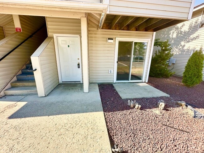 Photo - 808 Juniper Ave Unit 2
