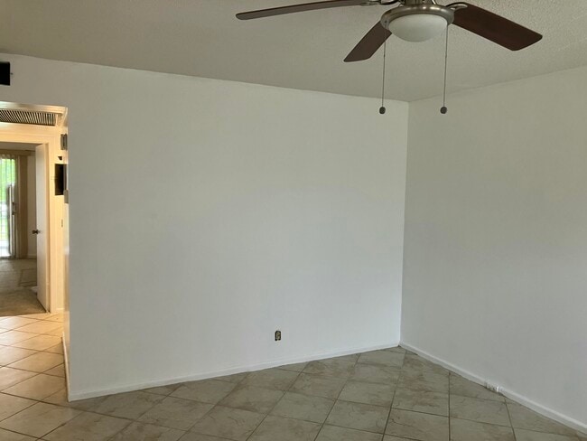 Photo - 3076 Cornwall D Unit 3076