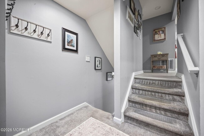 Photo - 316 Middlewood Rd