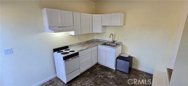 Photo - 9705 Main St