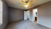 2BR, 2BA - 880 SF