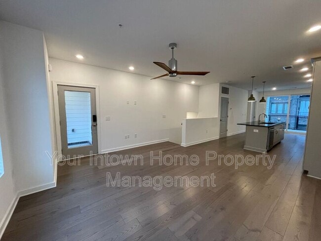 Photo - 407 Pratt Dr SE Unit #1105