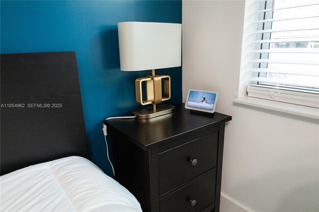 Photo - 224 Meridian Ave Unit 6