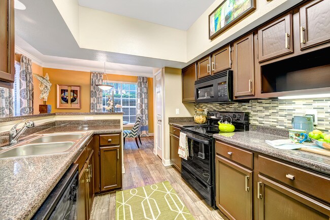 Photo - 10X Woodway Square