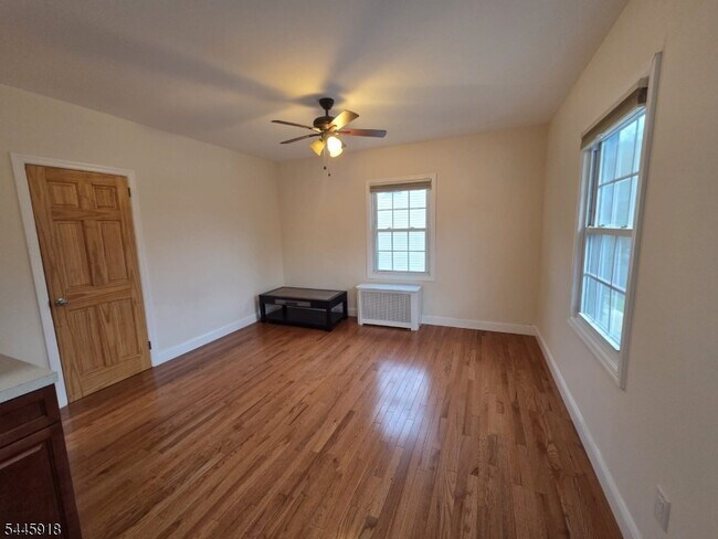 Photo - 16 Sidney Ave