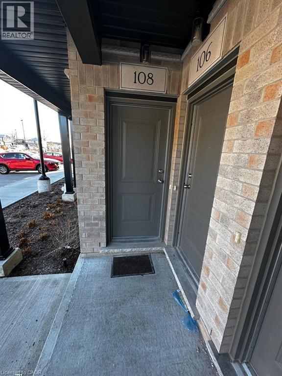 Photo - 108 Lomond Ln