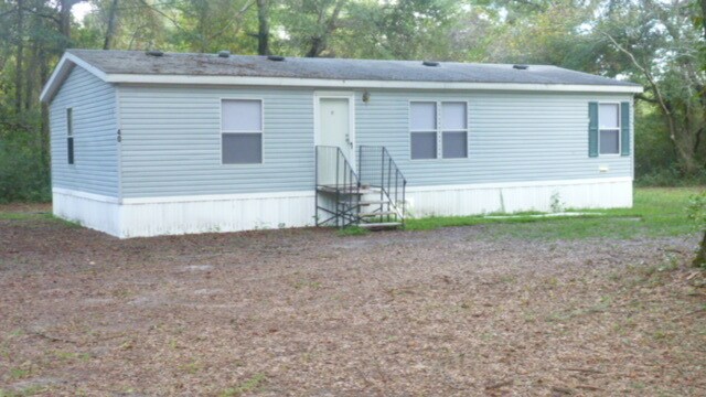 Updated Mobile Home with Large Yard - Updated Mobile Home with Large Yard