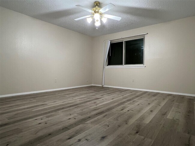 Photo - 2130 Greenbriar Colony Dr Unit 2130