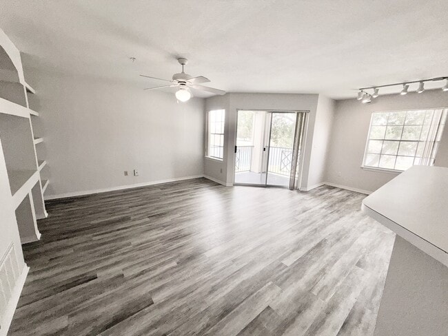 Photo - 7310 Westpointe Blvd