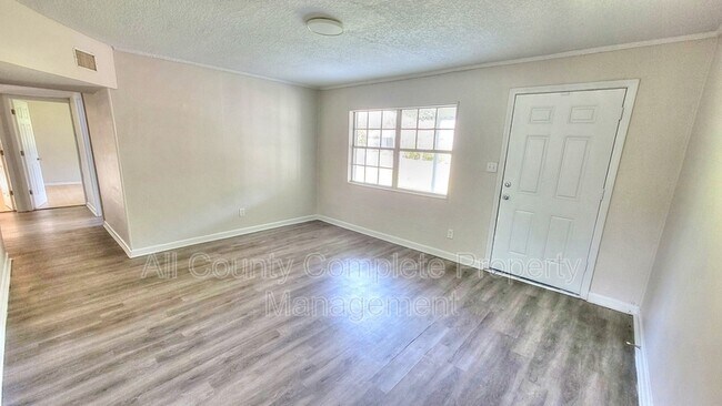 Photo - 9172 11th Ave