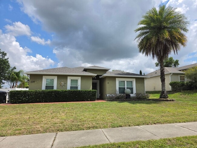 Building Photo - Apopka - 3 Bedroom, 2 Bathroom – $2,595.00