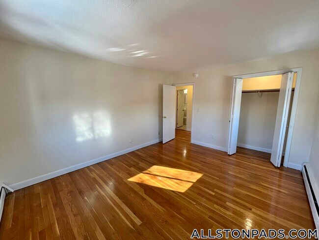 Photo - 90 Gardner St Unit 37