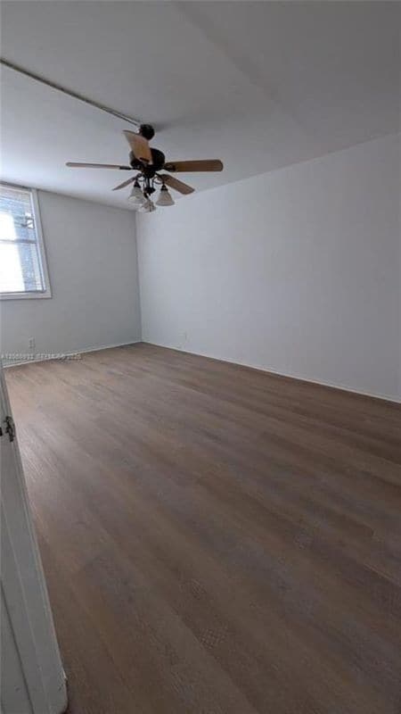 2701 Riverside Dr Unit 206b