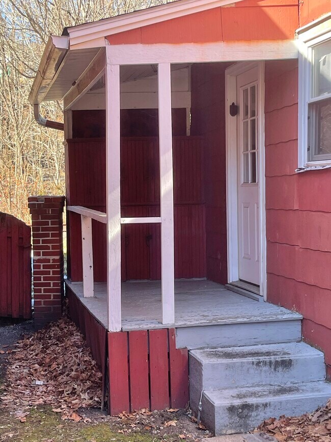 123 Main St Unit C