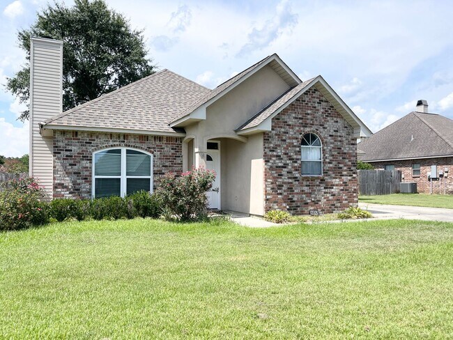 3 Bedroom House In Livingston Parish with ... - 3 Bedroom House In Livingston Parish with ...