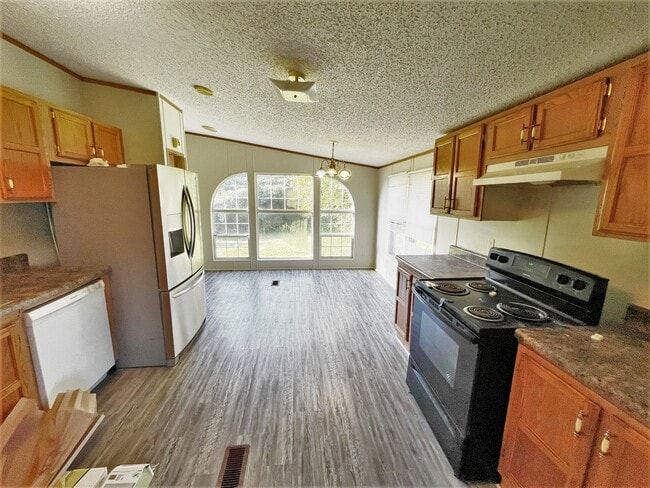 Photo - 3210 Landview Dr