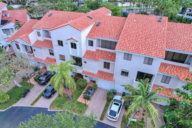 21391 Marina Cove Cir