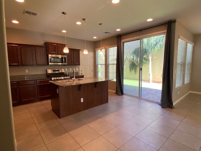 Photo - 2705 S Valle Verde