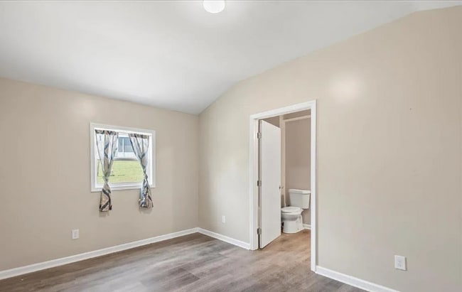 16672 Gabriel Wy