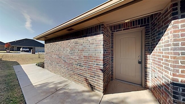 Photo - 11201 Coachmans Rd