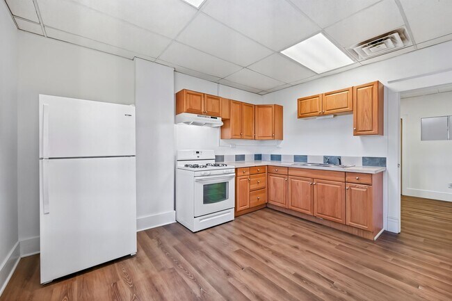 Photo - 5 S Parish Ave Unit 1