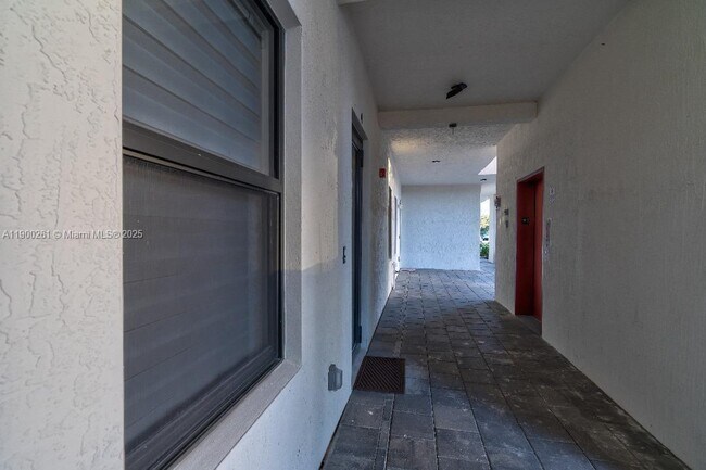Photo - 7925 NW 104th Ave Unit 04