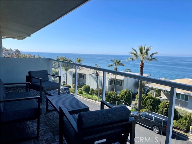 21703 Ocean Vista Dr Unidad 303