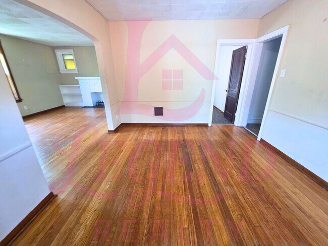 Photo - 4942 Tholozan Ave Unit 2