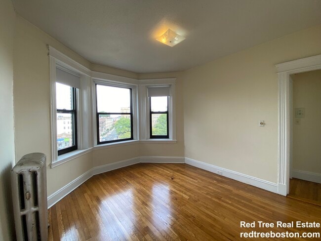 Photo - 1152 Commonwealth Ave Unit 42