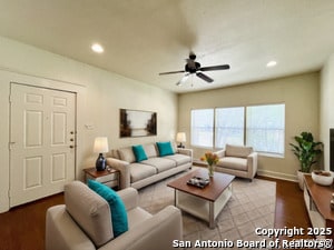 Photo - 1535 W Woodlawn Ave Unit 1