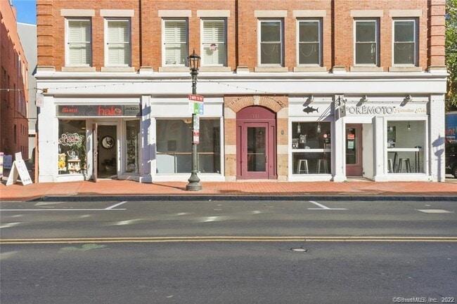 Building Photo - 131 Washington St Unit 301