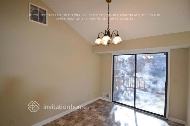 Photo - 2653 Laurel View Dr