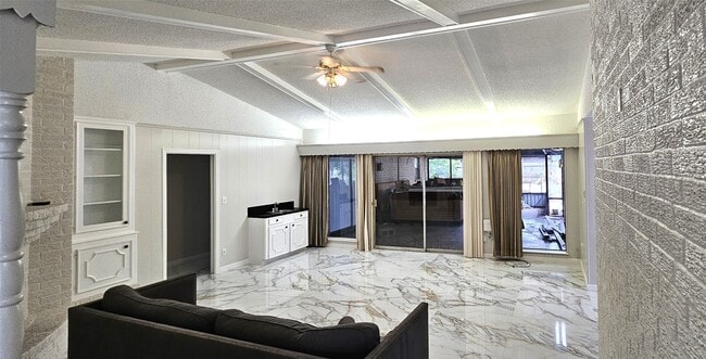 Photo - 1602 Luella Ave