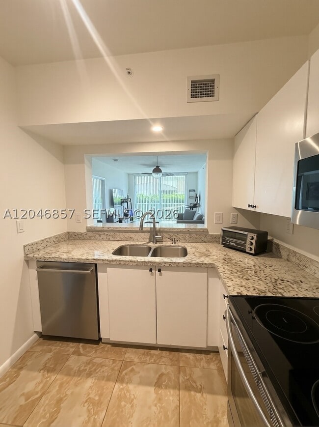 Photo - 3020 NE 32nd Ave Unit 615