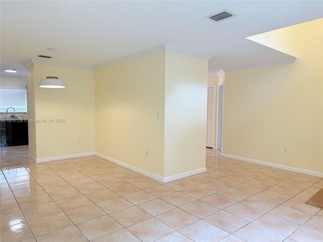 Photo - 239 Mahogany Terrace