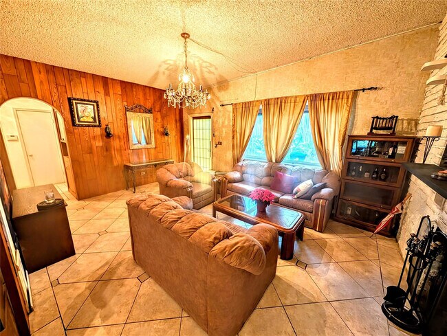 Photo - 169 Palmetto Dr