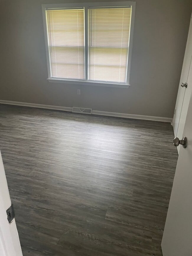 Photo - 624 Marlee Dr