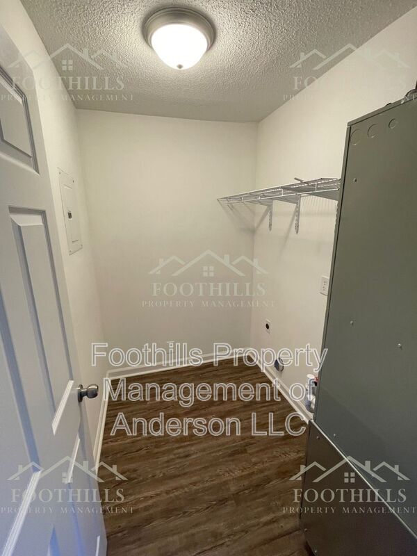 Photo - 4332 Old Mill Rd