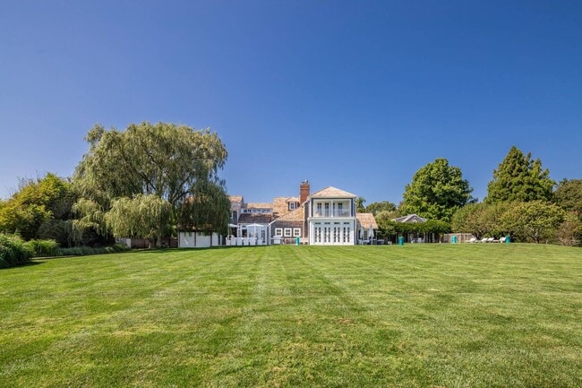 Building Photo - 480 Captains Neck Ln