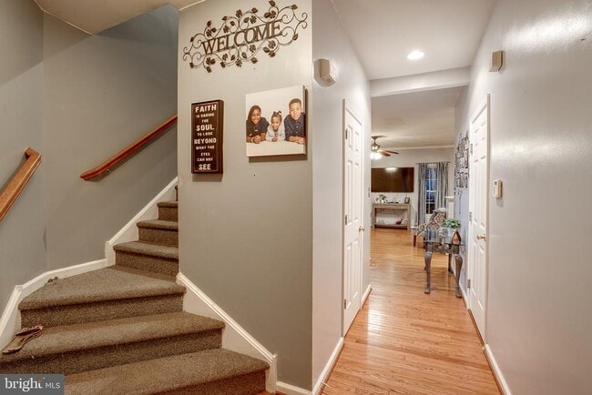8 Peppermint Dr